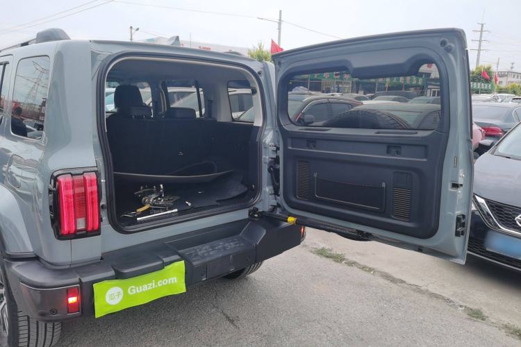 Used Tank 300 2023 City Edition 2.0T—Stylish as Ever
