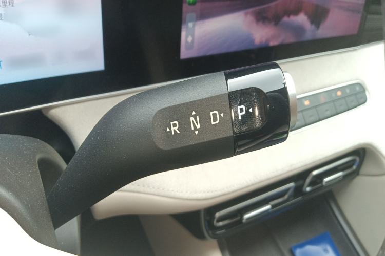 Used Roewe D7 2023 DMH 125km Excellence Edition