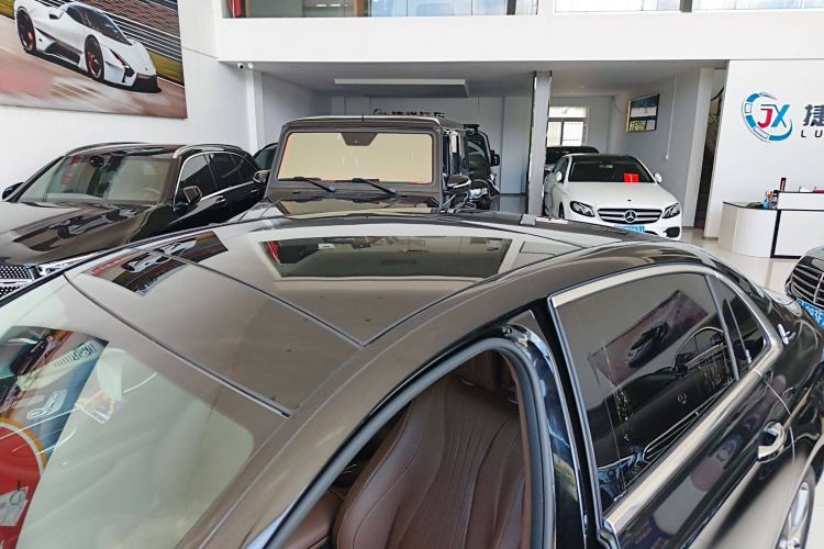 Used Mercedes-Benz E-Class 2017 E 300 L Luxury Model
