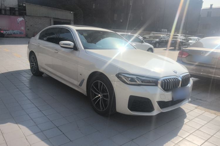 Used BMW 5 Series 2022 Second Facelift 525Li M Sport Package
