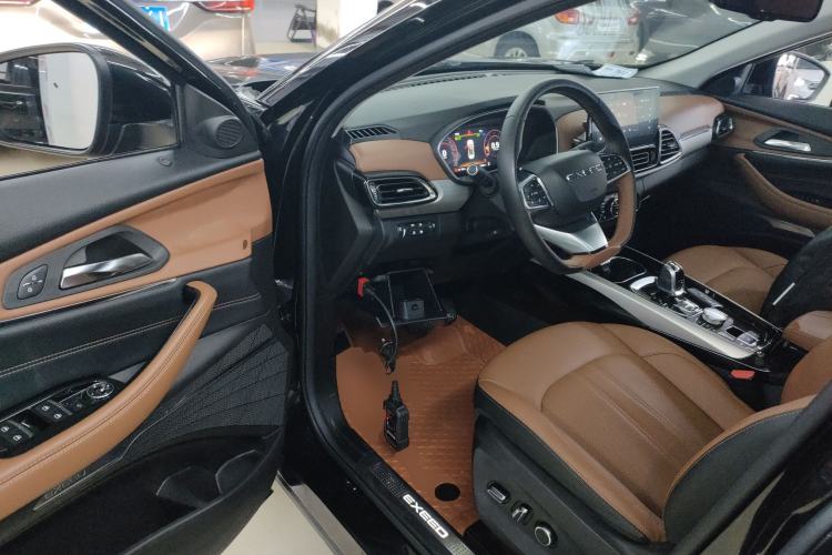 Used  Lingyun 2019 1.6T Two-Wheel Drive Diamond Edition
