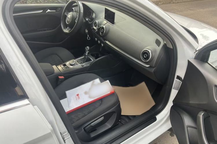 Used Audi A3 2015 Limousine 35 TFSI Millionth Anniversary Intelligent Leading Model