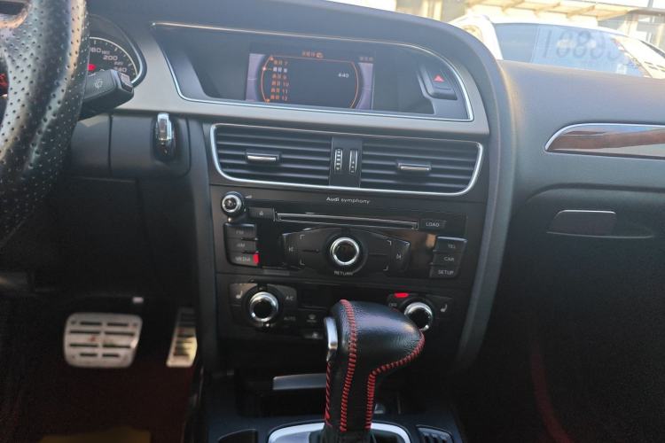 Used Audi A4L 2015 35 TFSI Automatic Comfort Model
