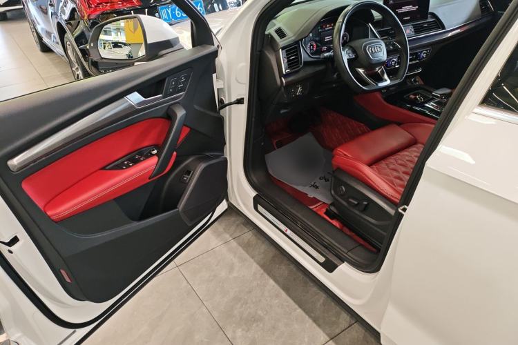 Used Audi Q5L Sportback 2022 40 TFSI Luxury Model
