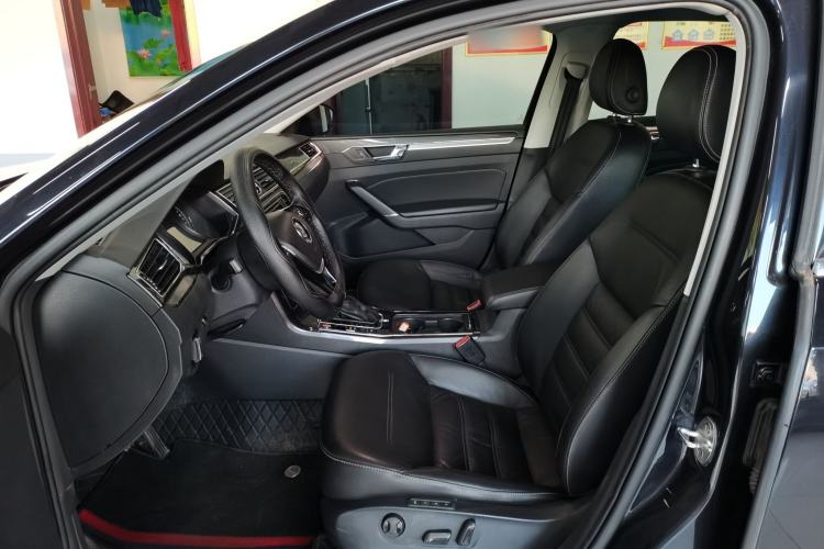 Used Volkswagen Passat 2016 330TSI DSG Prestige Edition
