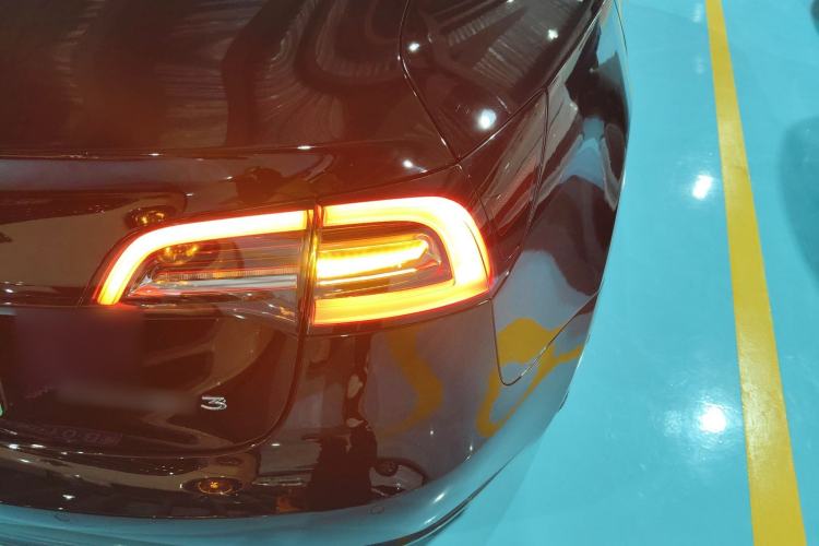 Used Tesla Model 3 2021 Standard Range Rear-Drive Upgraded Version
