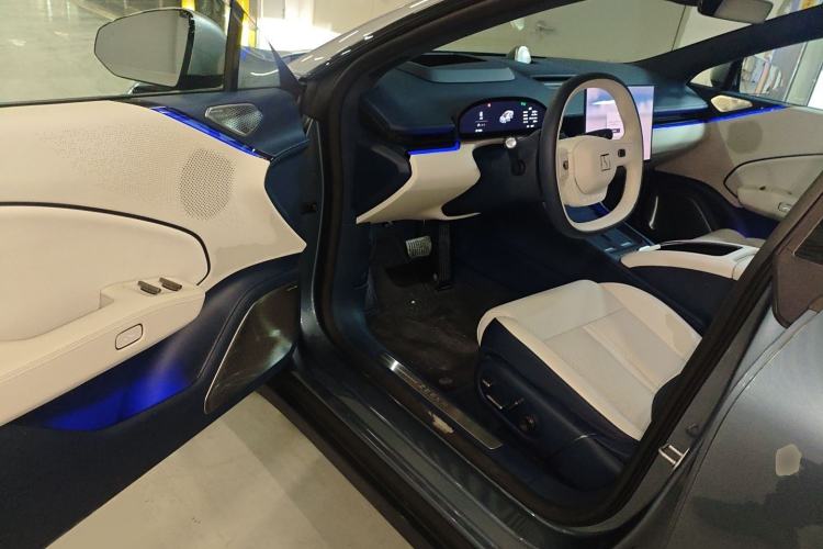 Used Zeekr 007 2025 Four-Wheel Drive Intelligent Driving Version 75 kWh
