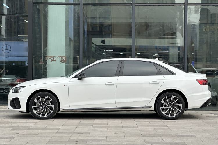 Used Audi A4L 2023 40 TFSI Luxury Dynamic Model