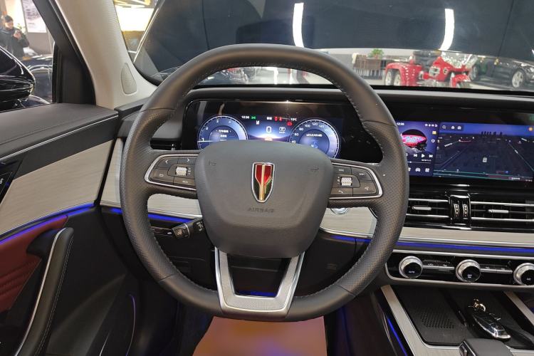 Used Hongqi HS5 2025 2.0T Two-Wheel Drive Flagship Pro Edition
