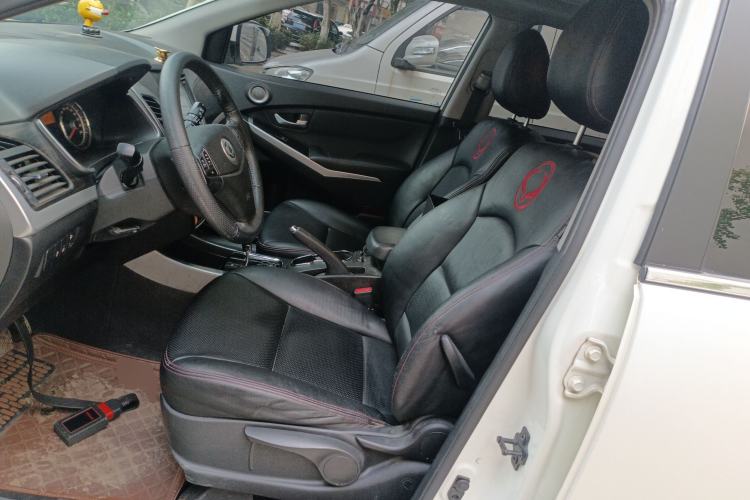 Used SsangYong Korando 2014 2.0L Gasoline Two-Wheel Drive Automatic Elite Navigation Edition