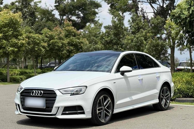 Used Audi A3 2019 Limousine 35 TFSI Sporty Version China VI

