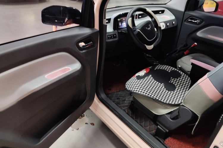 Used Wuling Hongguang MINIEV 2021 Macaron Fashion Model Lithium Iron Phosphate
