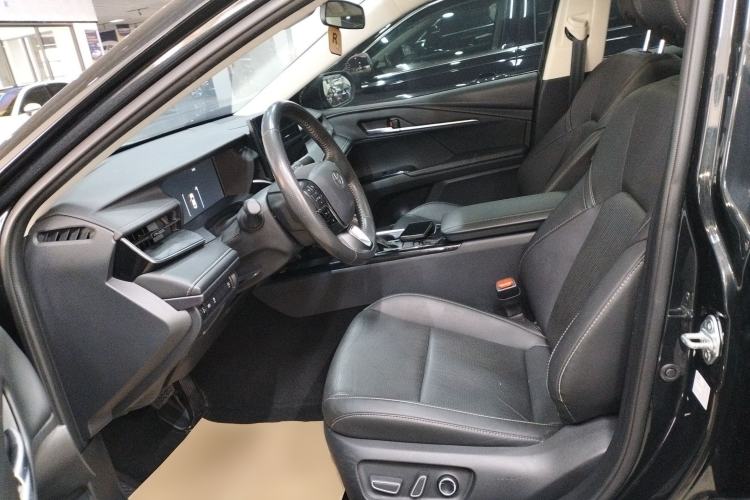 Used Toyota Camry 2024 2.0G Prestige Edition
