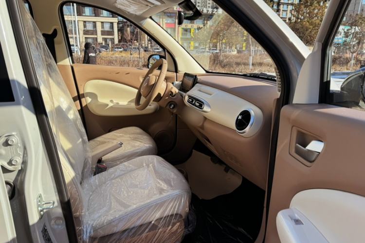 Used Wuling Hongguang MINIEV 2025 Four-Door Version Advanced Edition
