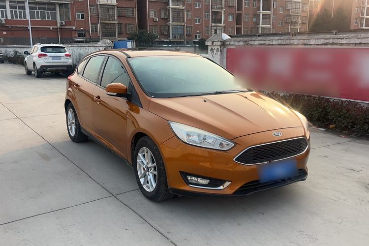 Used Ford Focus 2015 Hatchback 1.6L Automatic Fashion Edition
