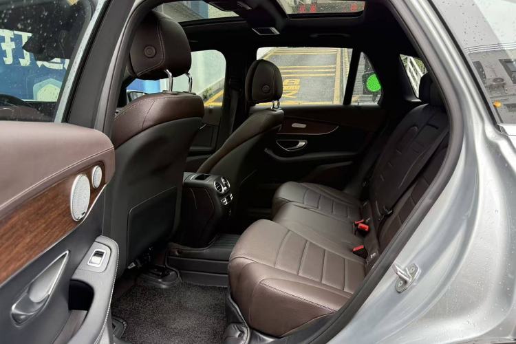 Used Mercedes-Benz GLC 2020 GLC 300 L 4MATIC Dynamic Edition
