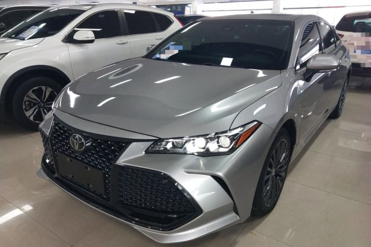 Used Toyota Avalon 2019 2.0L XLE Premium Edition China VI
