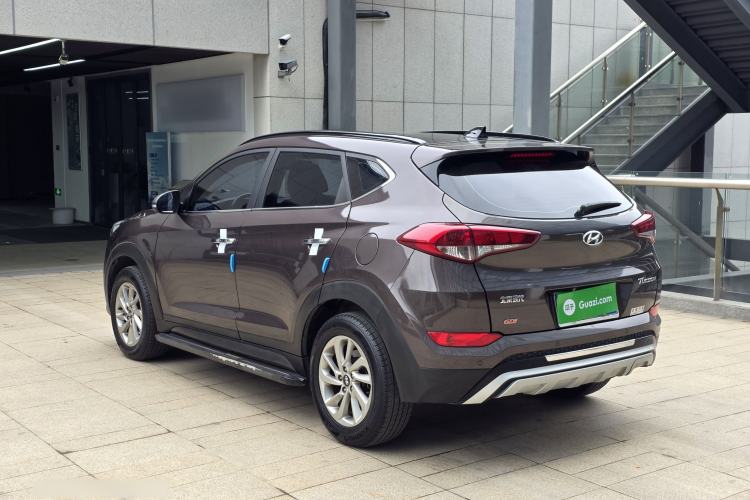 Used Hyundai Tucson 2015 2.0L Automatic Two-Wheel Drive Smart Version