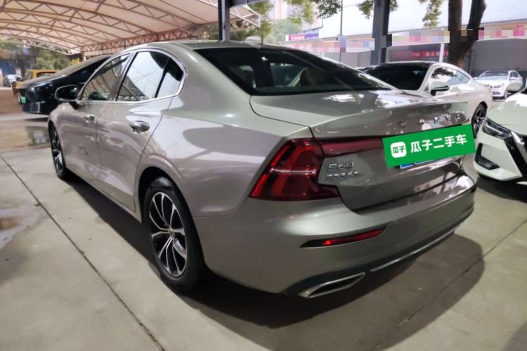 Used Volvo S60 2020 T4 Zhiyi Luxury Edition