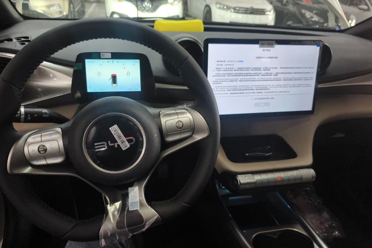 Used BYD Dolphin 2025 420km Free Edition
