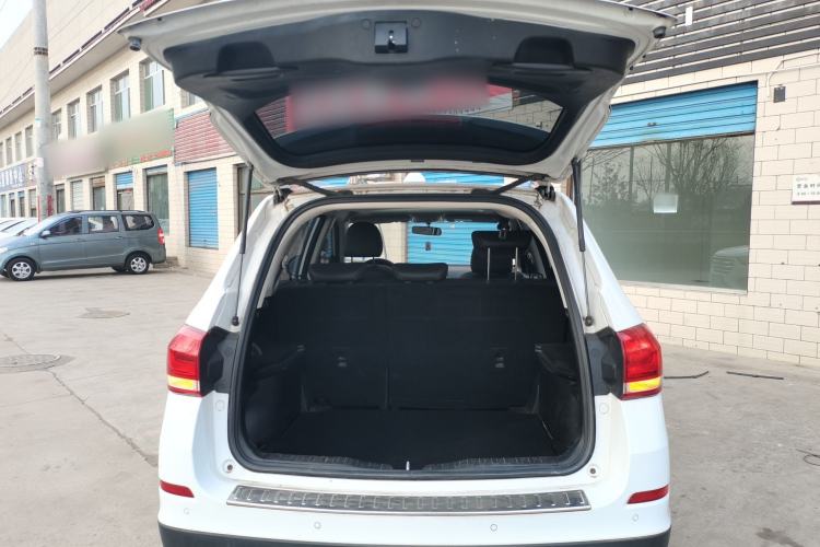 Used Haval H6 2021 Sport Edition 1.5T Automatic Elite Smart Connectivity Model with Hexagonal Grille
