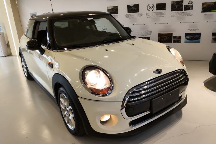Used MINI MINI 2014 1.5T COOPER Fun
