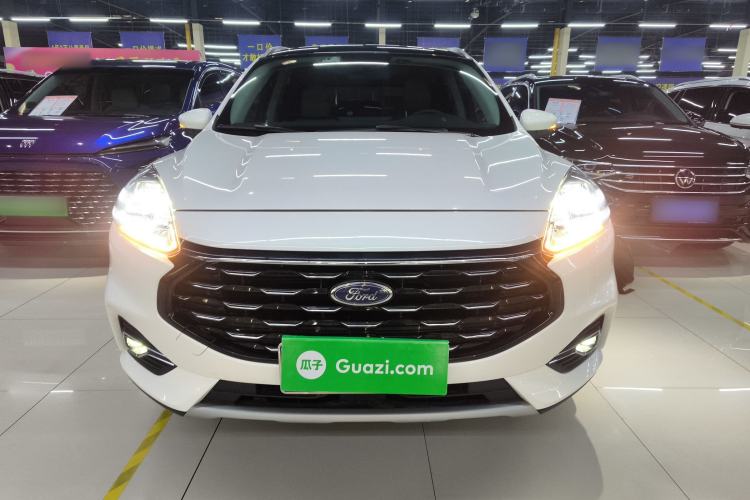 Used Ford Escape 2020 EcoBoost 245 Two-Wheel-Drive Titanium Edition