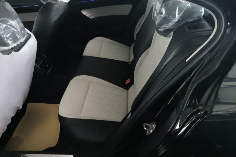 Used Volkswagen Magotan 2026 30 Million Vehicles Selected Model 380TSI DSG Luxury Edition
