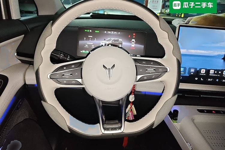 Used VOYAH Dream 2025 PHEV Four-Wheel-Drive Flagship Version – Qiankun Edition
