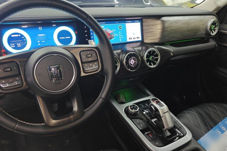 Used Tank 300 2021 Off-Road Edition 2.0T Challenger
