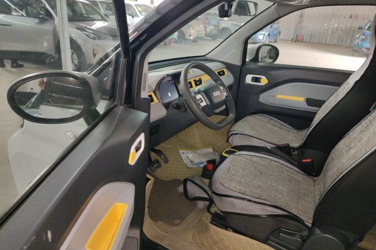 Used Chery QQ Ice Cream 2022 170km Sundae Phosphate Lithium-Ion
