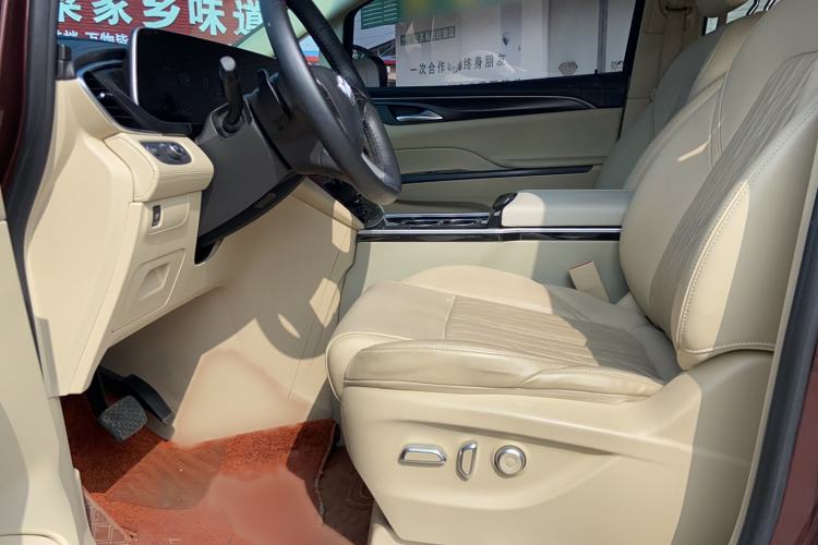 Used Buick GL8 2022 ES Land Cruiser 653T Luxury Model
