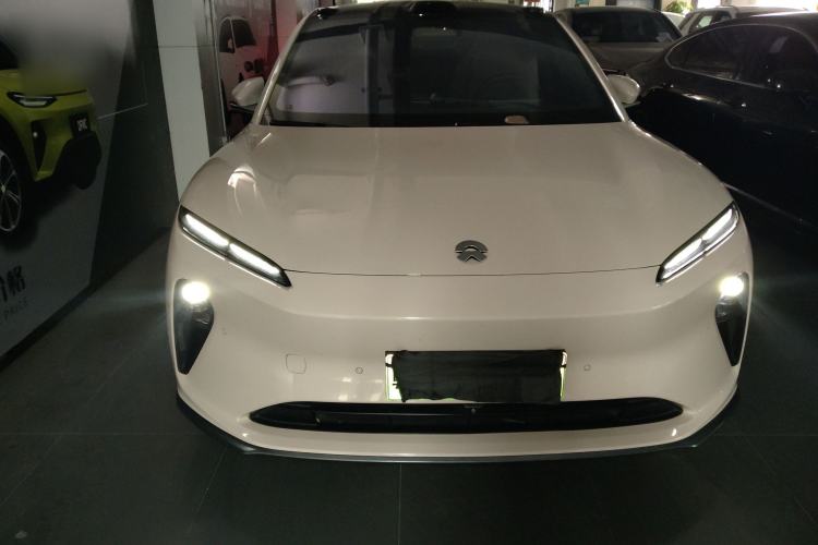 Used Nio ET5 2025 75 kWh
