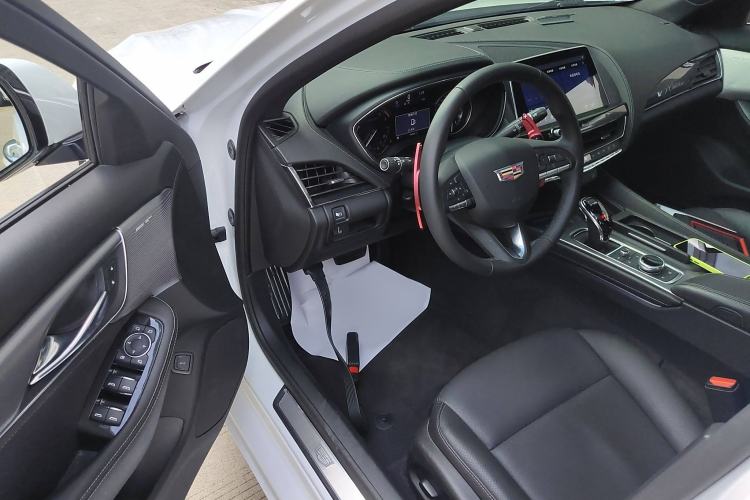 Used Cadillac CT5 2021 28T Luxury Version
