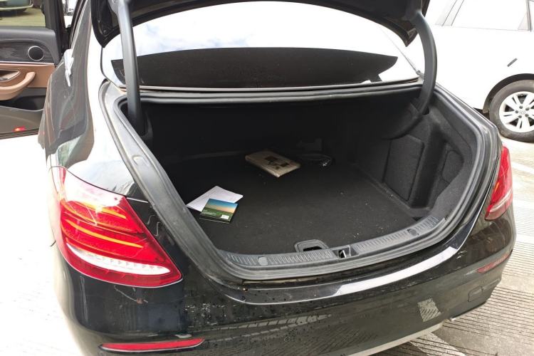 Used Mercedes-Benz E-Class 2019 E 300 L Sporty and Stylish Model
