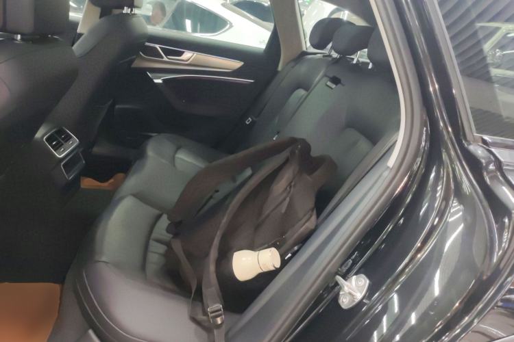 Used Audi A6 2021 allroad quattro Explorer 55 TFSI Prestige Off-Road Model
