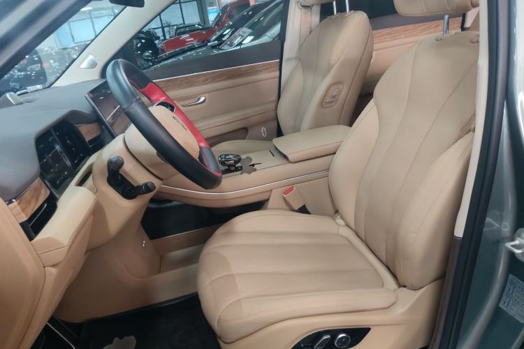 Used Hima AITO M7 2024 1.5T Intelligent Driving 4WD Max Edition 5 Seats
