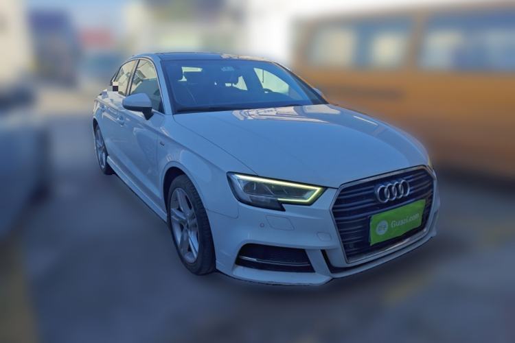 Used Audi A3 2019 Limousine 35 TFSI Fashion Edition China V standard
