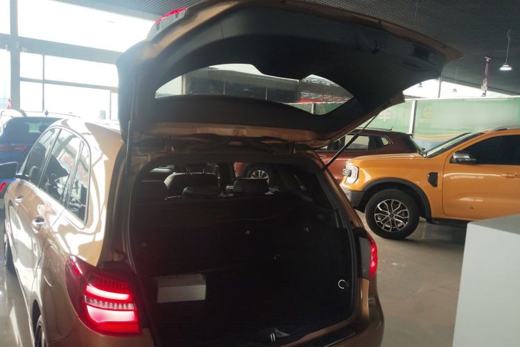 Used Mercedes-Benz B-Class 2017 B 200 Fashion Model