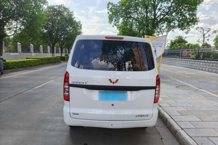Used Wuling Hongguang V 2019 1.5L Jingqu Version China VI LAR
