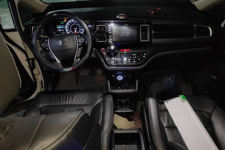 Used Honda Elysion 2019 2.0L Hybrid Luxury Edition