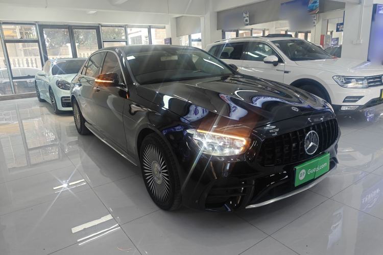 Used Mercedes-Benz E-Class 2019 E 300 L Sporty and Stylish Model