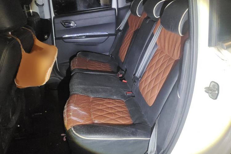 Used Peugeot 3008 2013 2.0L Automatic Classic Edition
