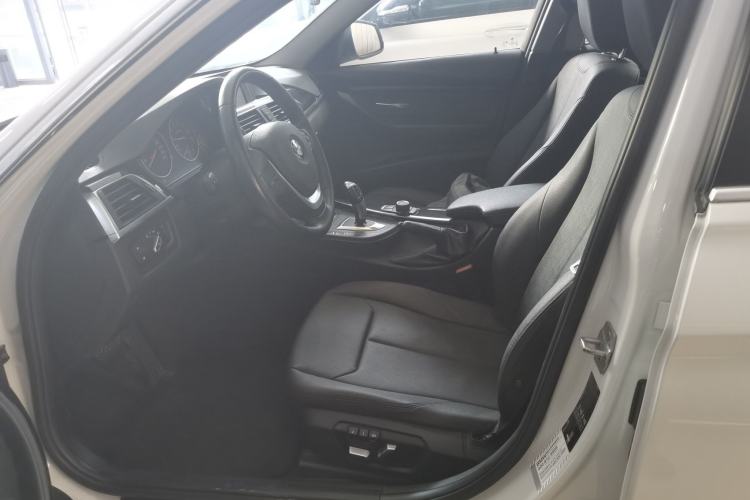 Used BMW 3 Series 2017 320Li Fashion Model
