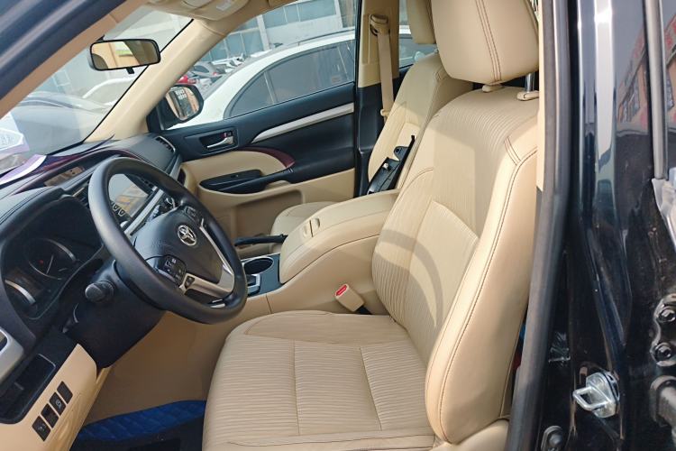 Used Toyota Highlander 2015 2.0T Two-Wheel Drive Elite Edition 7 Seats