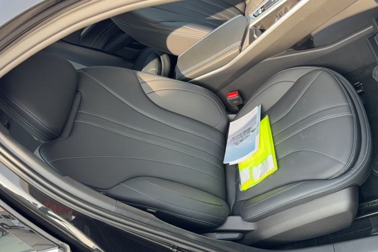 Used Geely Auto Preface 2025 Dongfang Yao 1.5TD Fuyao Edition
