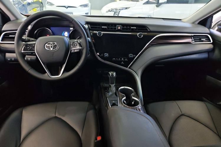 Used Toyota Camry 2019 2.0G Luxury Edition China VI Standard
