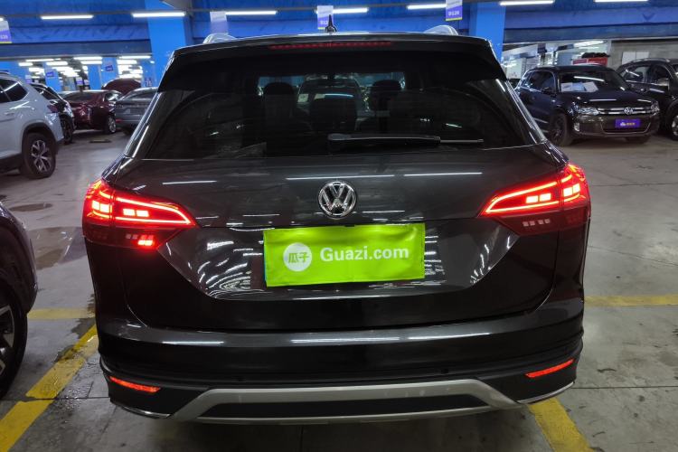 Used Volkswagen Tayron 2020 330TSI Two-Wheel Drive Luxury Smart Connectivity Version
