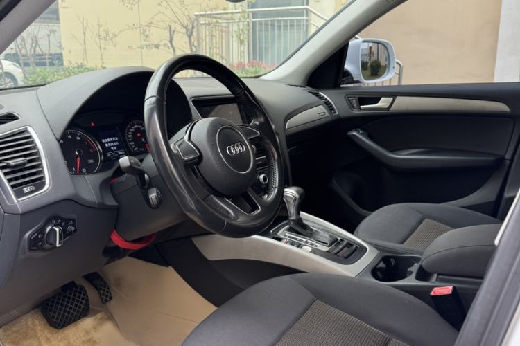 Used Audi Q5 2016 40 TFSI Ambition Edition
