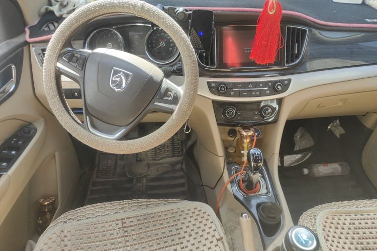 Used Baojun 730 2016 1.5L Manual Comfort Version 7 Seats China V Emission Standard